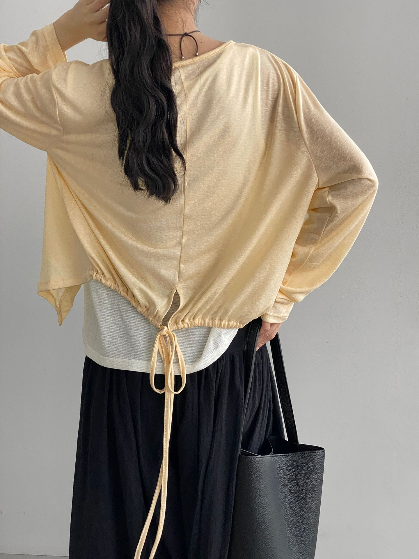 Welfare Product, No Returns or Exchanges】So, Here It Is: Korean-Style Cool and Versatile Sun-Protective Knit Top with Back Straps for Women G8706